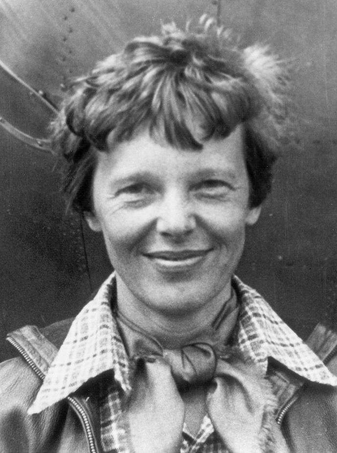 Amelia Earhart, portrait